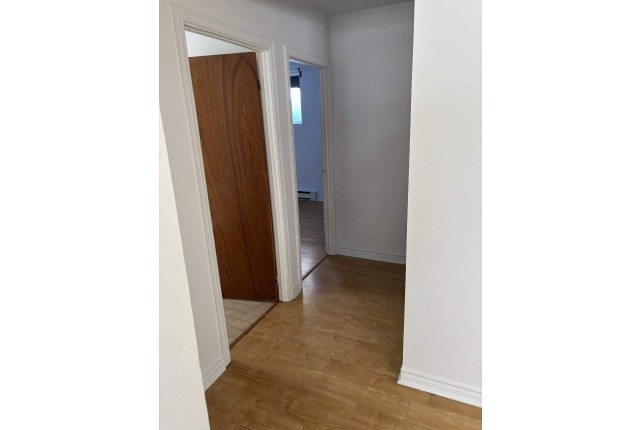 Plex 4 1/2 Nouveau-Rosemont et Mercier 1 200 $/mois. Appartement à louer Nouveau-Rosemont et Mercier
