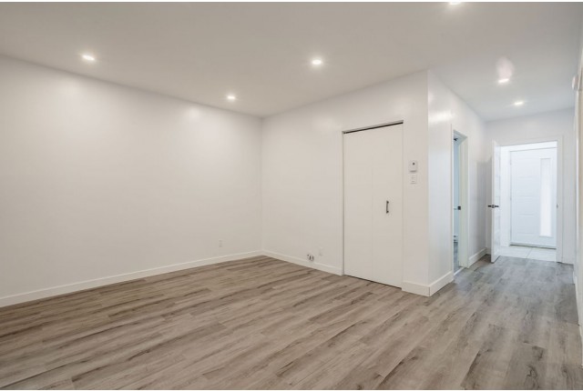 Villeray Plex 3 b. $1,900/month. Apartment for rent in Villeray