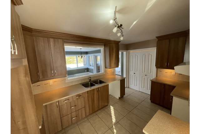 Chateauguay Apartment 2 b. $1,690/month. Apartment for rent in Chateauguay