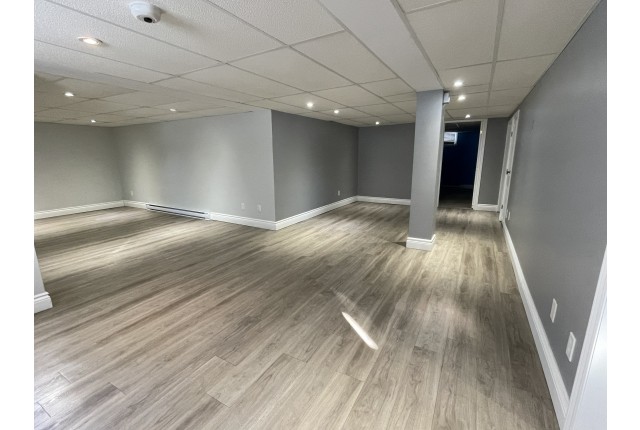 Maison 6 1/2 Candiac 3 250 $/mois. Appartement à louer Candiac