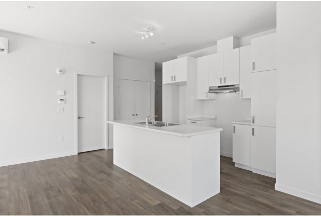 Condo 4 1/2 Châteauguay 2 025 $/mois. Appartement à louer Châteauguay