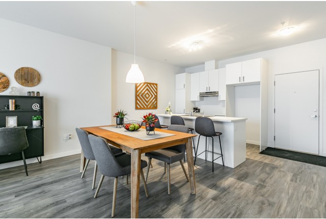 Chateauguay Condo 1-2 b. $1,575/month. Apartment for rent in Chateauguay