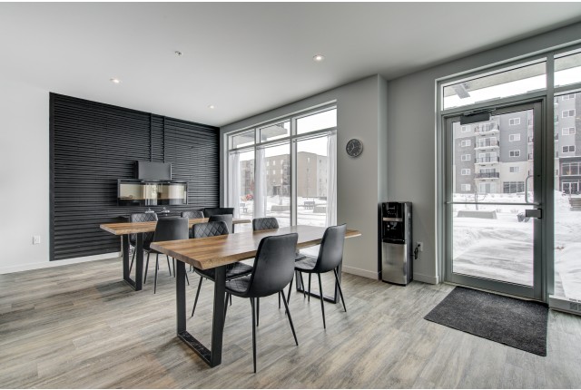 Chateauguay Condo 2 b. $1,975/month. Apartment for rent in Chateauguay