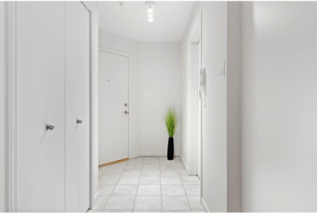 Chateauguay Condo 2 b. $1,690/month. Apartment for rent in Chateauguay