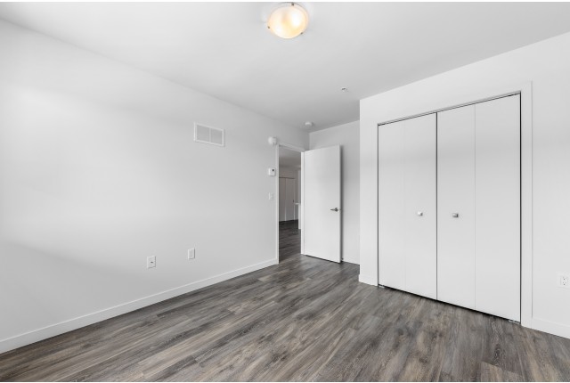 Condo 4 1/2 Châteauguay 2 075 $/mois. Appartement à louer Châteauguay