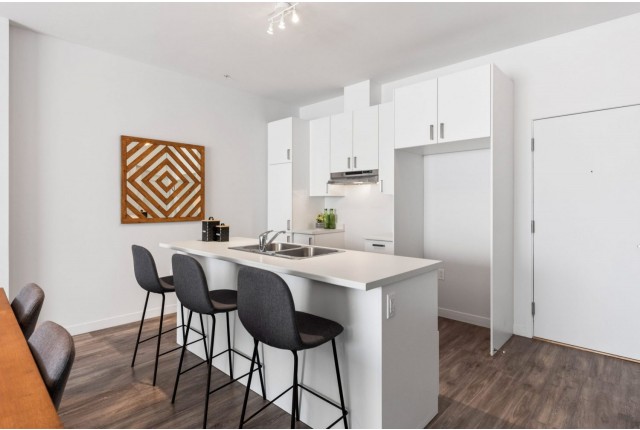 Chateauguay Condo 1-2 b. $1,675/month. Apartment for rent in Chateauguay