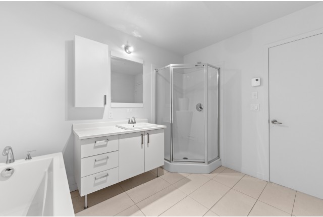 Chateauguay Condo 2 b. $1,975/month. Apartment for rent in Chateauguay