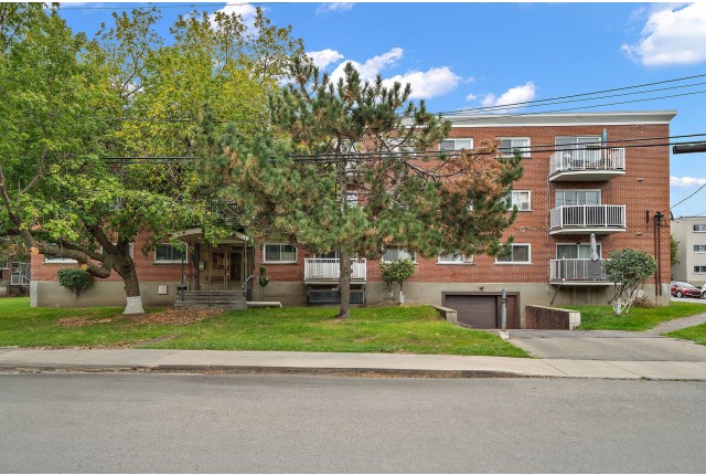 Dorval Apartment 2 b. $1,550/month. Apartment for rent in Dorval