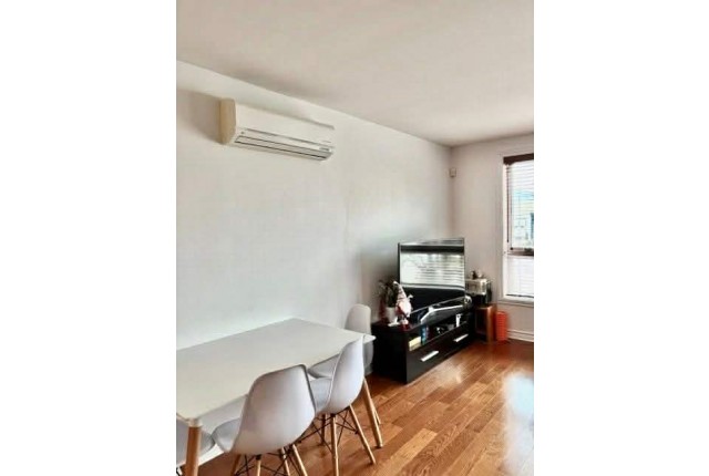 Hochelaga-Maisonneuve Apartment 2 b. $1,750/month. Apartment for rent in Hochelaga-Maisonneuve