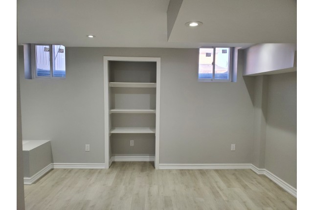 Greater Toronto Area House 2 b. $2,100/month. Apartment for rent in Greater Toronto Area