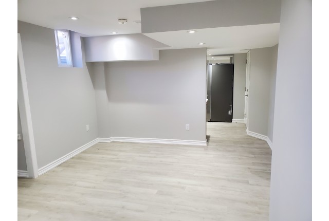 Greater Toronto Area House 2 b. $2,100/month. Apartment for rent in Greater Toronto Area