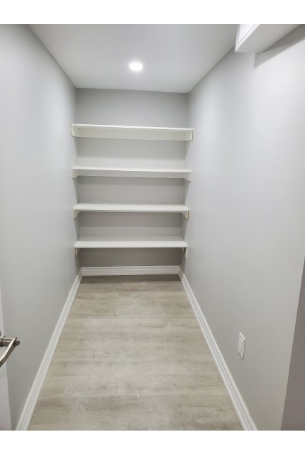 Greater Toronto Area House 2 b. $2,100/month. Apartment for rent in Greater Toronto Area