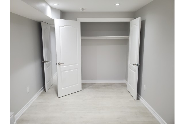 Greater Toronto Area House 2 b. $2,100/month. Apartment for rent in Greater Toronto Area