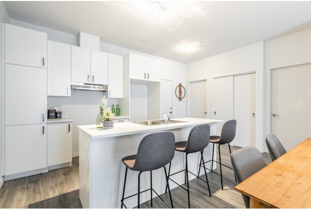 Condo 3 1/2 Châteauguay 1 675 $/mois. Appartement à louer Châteauguay