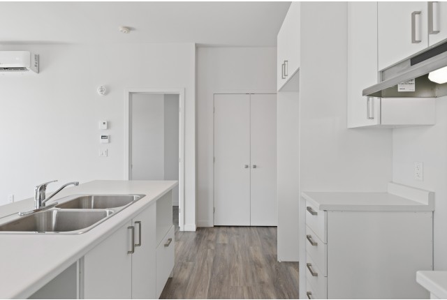 Condo 4 1/2 Châteauguay 2 125 $/mois. Appartement à louer Châteauguay