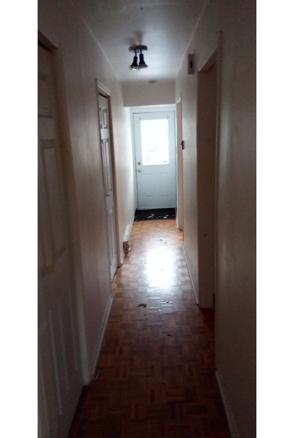 Verdun Plex 1 b. $1,095/month. Apartment for rent in Verdun
