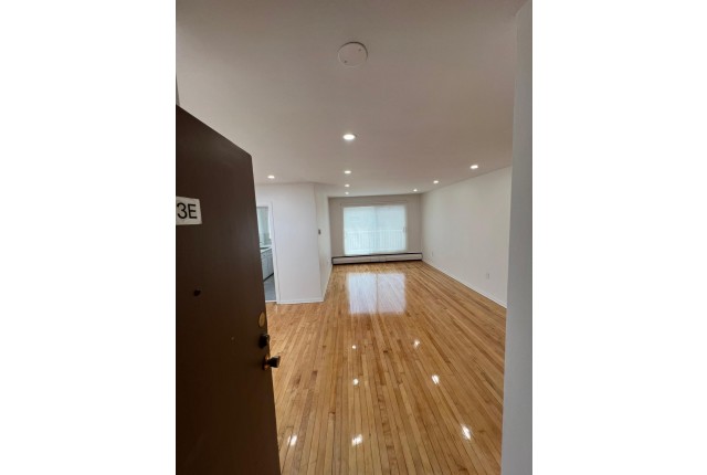 Appartement 3 1/2 Dorval 1 300 $/mois. Appartement à louer Dorval