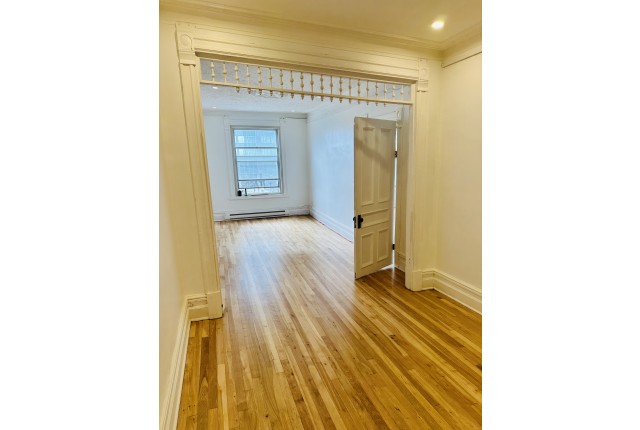Plex 6 1/2 Quartier latin et centre-sud 2 500 $/mois. Appartement à louer Quartier latin et centre-sud