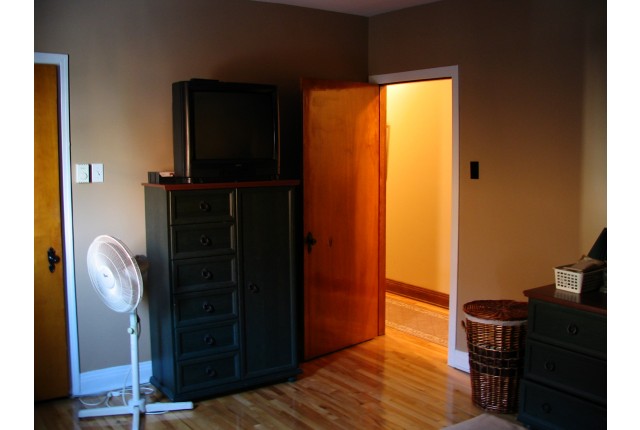 Rosemont,  Petite-Patrie Plex 1 b. $1,250/month. Apartment for rent in Rosemont,  Petite-Patrie