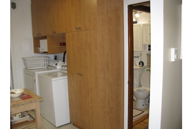Rosemont,  Petite-Patrie Plex 1 b. $1,250/month. Apartment for rent in Rosemont,  Petite-Patrie