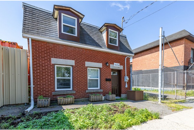 Autre commercial (4907 pi2) Ville-&Eacute;mard et Côte-Saint-Paul 3 000 $/mois. Appartement à louer Ville-&Eacute;mard et Côte-Saint-Paul
