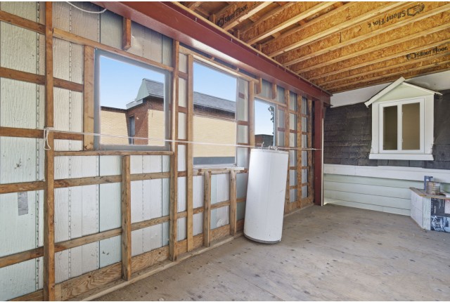 Autre commercial (4907 pi2) Ville-&Eacute;mard et Côte-Saint-Paul 3 000 $/mois. Appartement à louer Ville-&Eacute;mard et Côte-Saint-Paul