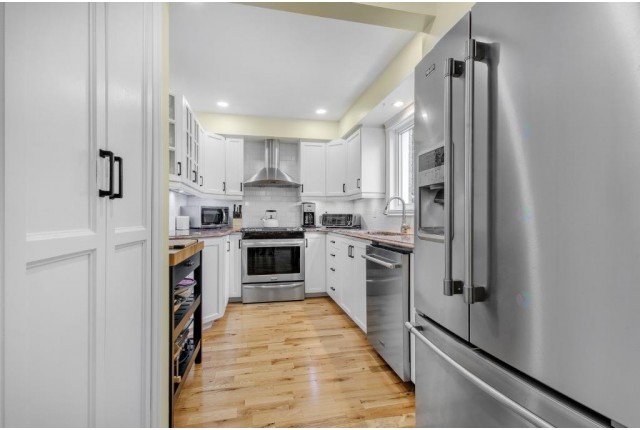 Maison de chambres 1 1/2 Pointe-aux-Trembles et Montreal-Est 1 000 $/mois. Appartement à louer Pointe-aux-Trembles et Montreal-Est